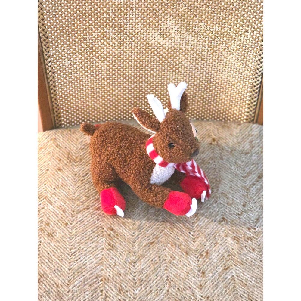 Target GiggleScape Christmas Reindeer Plush with Ice Skates & Scarf - NWT